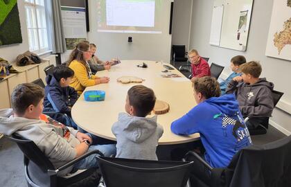 Návštěva mladých „ambasadorů“ světového dědictví v rámci projektu ArchaeoTin v LfA