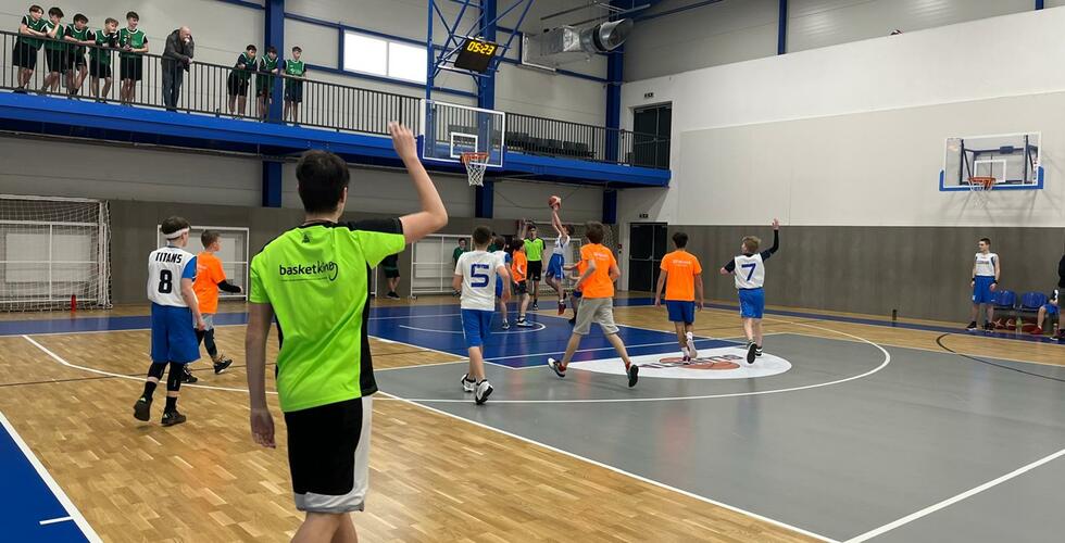 Deutsch-Tschechisches Mix-Team gewinnt 2. Schulturnier in Usti