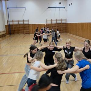 Školní akční den na ZŠ Stříbrnická a Gymnasium LEO 2025 #2