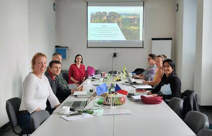 Prezenční pracovní schůzka kooperačních partnerů
