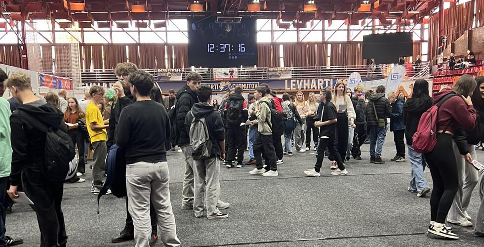 04.11.2025 - jednodenní exkurze s návštěvou veletrhu vzdělávání v Chomutově