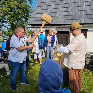 Česká turistická skupina navštívila „Dny historických řemesel“ v Seiffenu #2 | Copyright: foto
