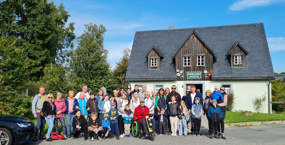 Česká turistická skupina navštívila „Dny historických řemesel“ v Seiffenu | Copyright: foto