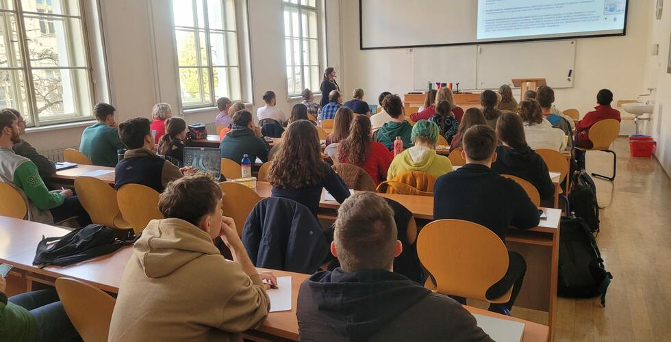 Síťové kolokvium - Malé modulární reaktory v ČR; Od mapy k reaktoru: Jak přírodovědci pomáhají umístit SMR