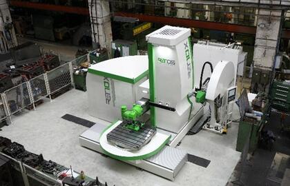 Prasklý čep: Fraktografická analýza odhalila slabé místo manipulátoru