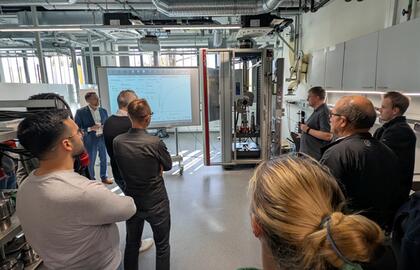 Úspěšný workshop zaměřený na stanovení smykových vlastností vlákny vyztužených plastů na SLK Technické univerzity v Chemnitzu