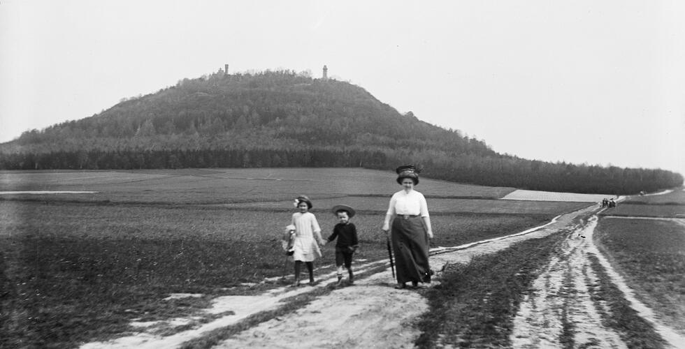 Die Landeskrone: Geologie, Archäologie, Geschichte | Copyright: Deutsche Fotothek / Otto Hermann