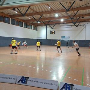 Interkulturelle Maßnahme: Weihnachtsmarkt und Trainercup #3