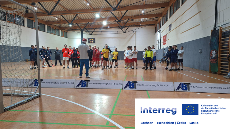 Interkulturelle Maßnahme: Weihnachtsmarkt und Trainercup