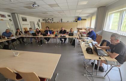 Treffen aller Partner