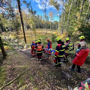 Závěrečné společné cvičení roku 2025 – K záchraně osob včetně transportu z náročného terénu #6