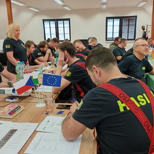 Gemeinsame Terminologie für die Brandbekämpfung, Überwindung von Sprachbarrieren zwischen Feuerwehrleuten #1