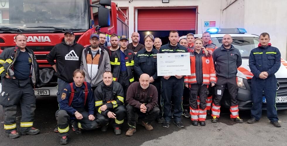 Společné školení na téma „Využití spojovací techniky, vysílačky při živelných pohromách na společné frekvenci“