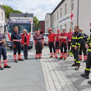 Rettung von Personen einschließlich Transport aus schwierigem Waldgelände; #2