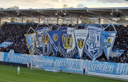 Inkluze spojuje: Vozíčkáři basketbalisté zažili fotbalovou atmosféru na stadionu Chemnitzer FC
