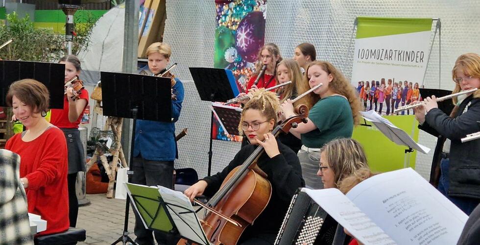 „Sind die Lichter angezündet“ – Auftakt unseres Lebendigen Adventskalenders | Copyright: SMG