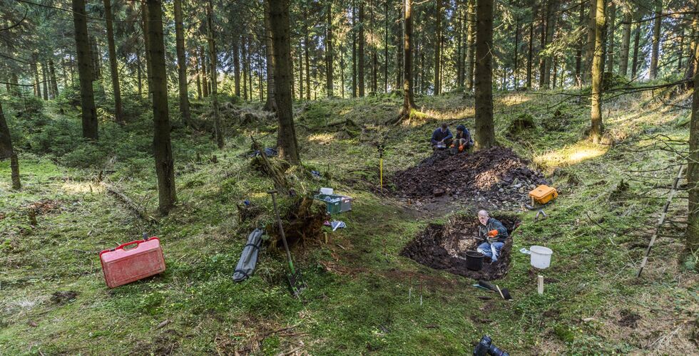 Archäologie im Welterbe – Zinnbergbaulandschaften