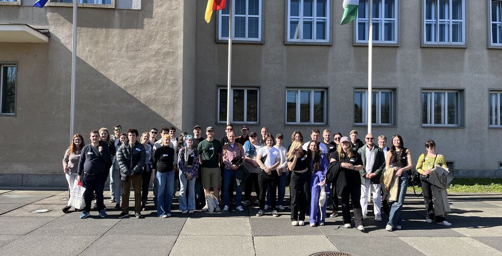 re:demo - Dialog fördern und Gemeinschaft stärken
